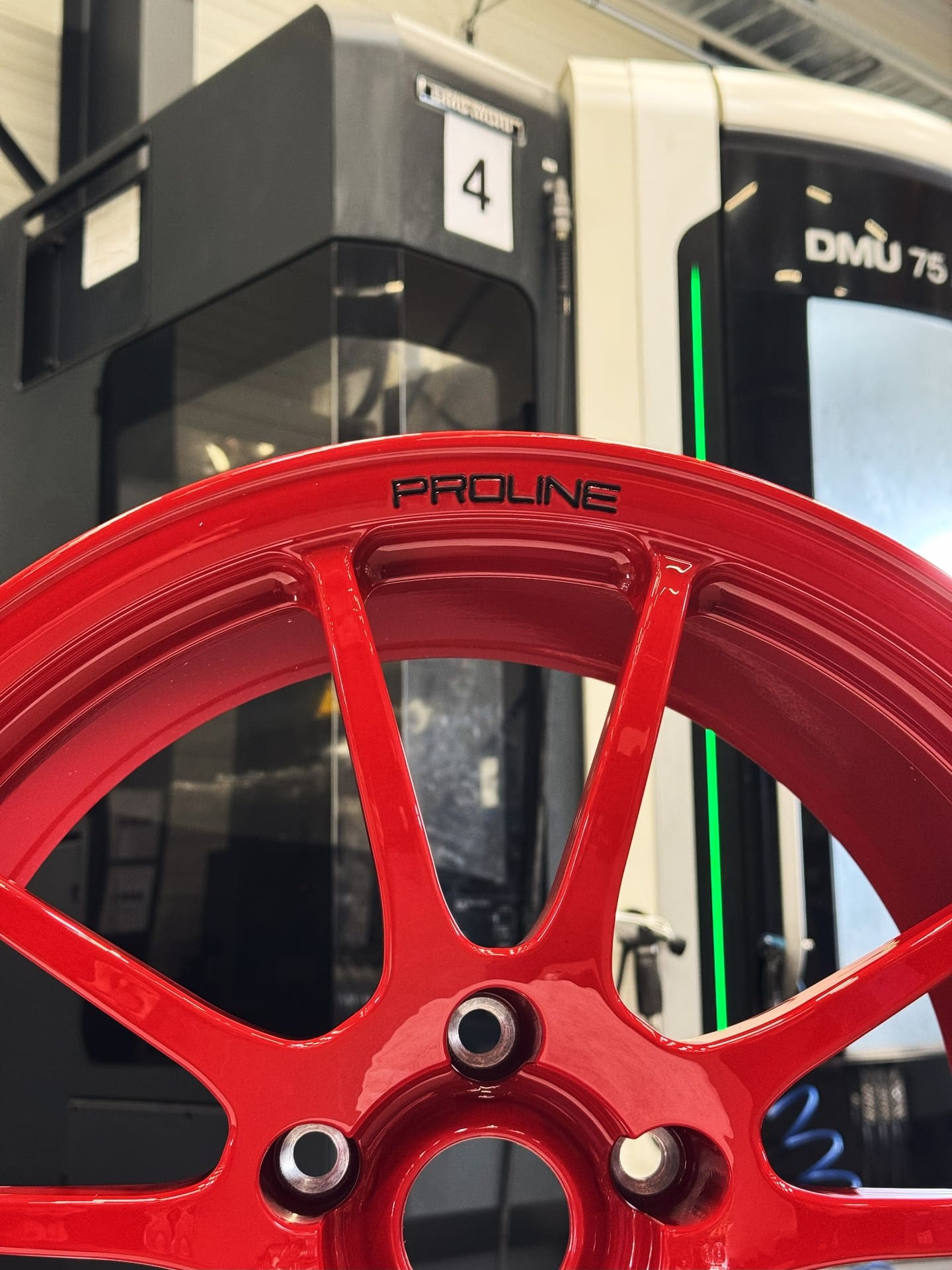 CNC-Fertigung und Qualitätskontrolle bei PROLINE